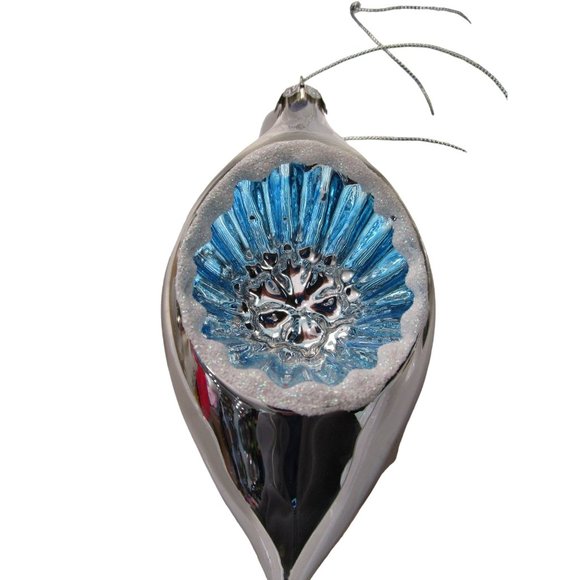 Dillards Trimmings Mercury Style Ornaments Silver Teardrop Blue Reflector NIB - Picture 12 of 16